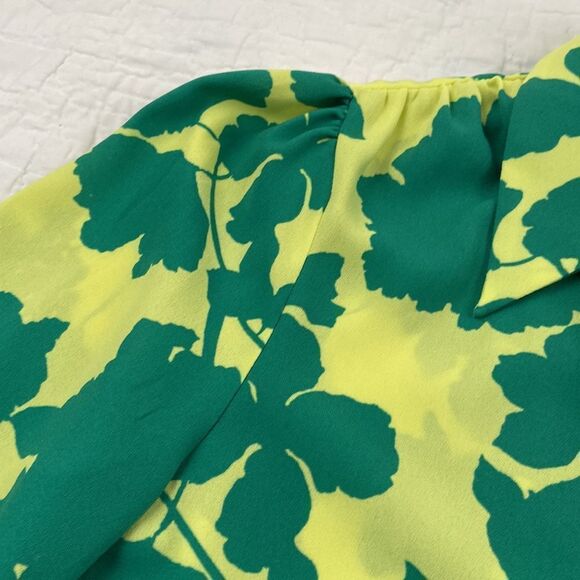 Halogen Green Floral Puffed Sleeve Blouse size Small - Picture 7 of 9